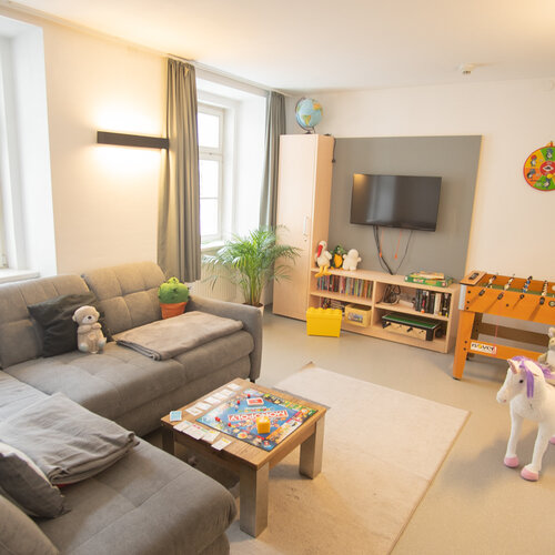 Wohnzimmer mit Couch